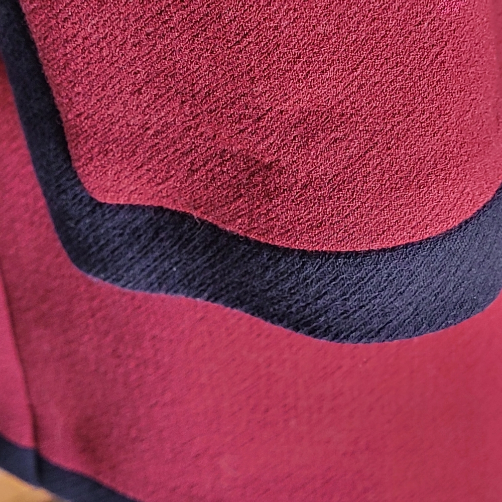 Vintage J. Crew Lady Day Coat Burgandy Wool Blend w/ Navy Trim Buttons Sz 8 EUC - Picture 12 of 16